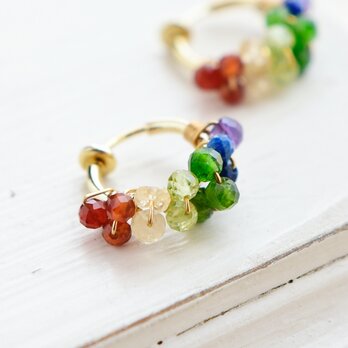 夏限定【イヤリング】七色花火・雨上がりの虹色 レインボーのレースフープ 小の画像