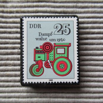 ドイツ　おもちゃ切手ブローチ　8089の画像