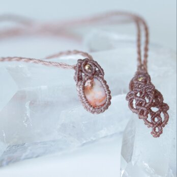 【Petite】シンプルな首飾り５✩✩ カンテラオパール【マクラメプチネックレス】