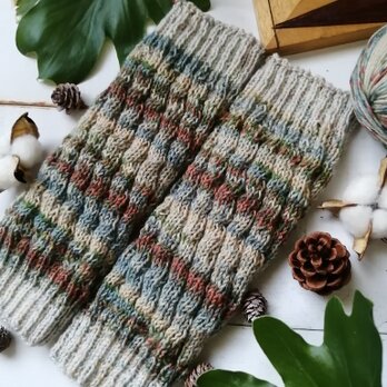 【Ｍ】Noël〜聖夜　オパール毛糸のスパイラル編みレッグウォーマーの画像