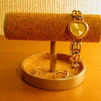 腕時計スタンド　時計スタンド　ウオッチスタンド　丸いトレイ付き可愛い腕時計スタンド ak-designの画像