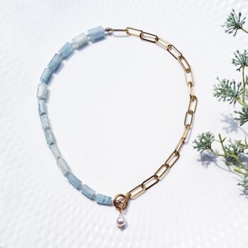 ミルキーアクアマリンと真珠のサージカルステンレス・マンテルネックレス　～Lagoonの画像