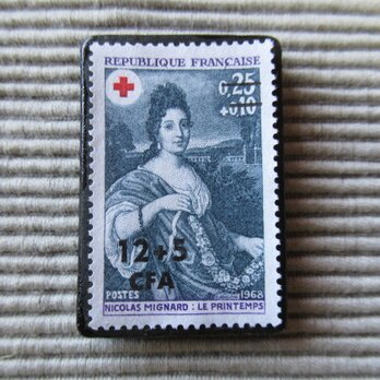 フランス　切手ブローチ 8106の画像
