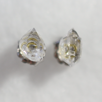 （1点もの）ハーキマーダイヤモンドのスタッドピアス・M（チタンポスト）の画像