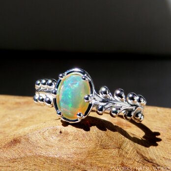 オパールリング / Botanical  Opal Ringの画像