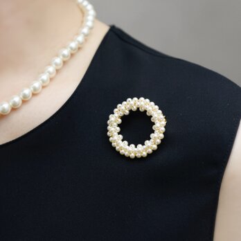 【ブローチ】繊細 パールのリース