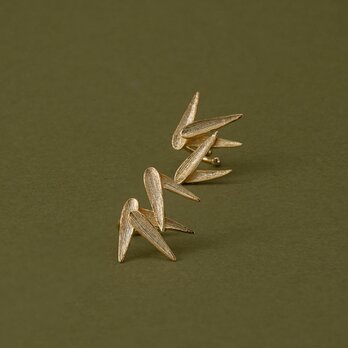 〔K18YGP〕笹の葉 イヤーカフ