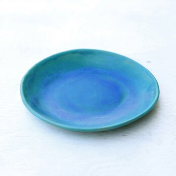 ターコイズブルー釉の丸皿の画像