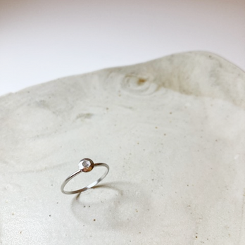 Casted Gem Ring - Round Cut Silverの画像