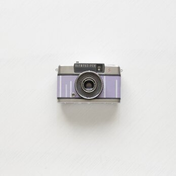 小型フィルムカメラ・OLYMPUS PEN EES-lavender scenery-の画像