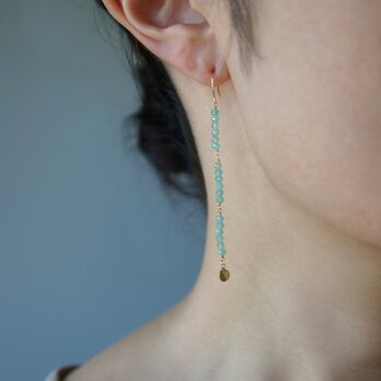 Emerald fringe earrings/Longの画像