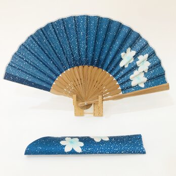 着物扇子　アンティークの絹の着物使用　日本の京都の職人が手仕事で制作　オンリーワン　プレゼントに最適 #54の画像