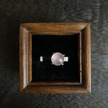 ストロベリークオーツのリングの画像