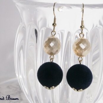 Winter pierced earrings...ネイビー