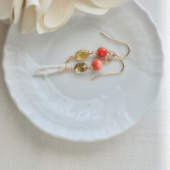 珊瑚とトルマリンのピアス Dolce105