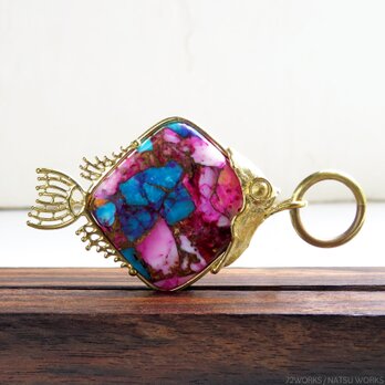 オイスター&オパール ターコイズ フィッシュ チャーム / Oyster Opal Turquoise Fish charmsの画像