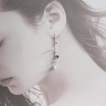 Blue Beauty チェーンピアスK10YGの画像