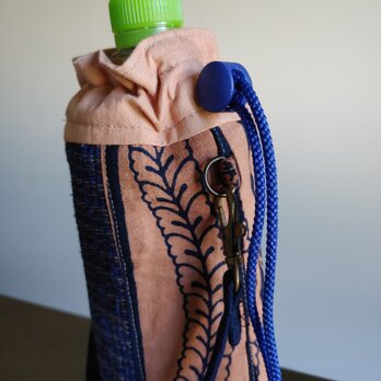 裂き織りと柿渋染めのボトルケースの画像