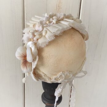 ドール用染め花のヘッドドレス（MLフリーアンティークホワイト）の画像