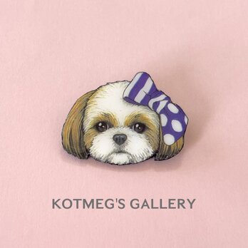 シーズー  ブローチ　オリジナル イラスト 犬 いぬ わんちゃん　ドット リボン　紫の画像
