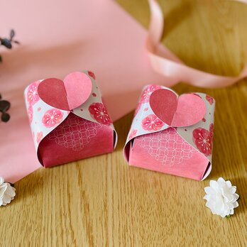 梅の花のプチギフトボックス〈3枚入〉ラッピング 箱 プチギフト パッケージ バレンタイン ウエディング 和風結婚式 和婚の画像