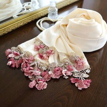 【再販】レースの花付き パシュミナストール「風の花」ミルキーホワイトの画像