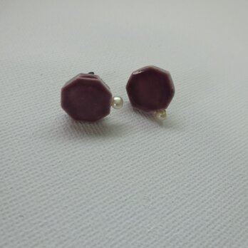小さな八角 と小さな淡水パールの陶pierce／earring（紫）の画像