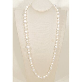 本真珠（淡水）のロングネックレス（美しい真珠光沢、バロック、ナチュラルカラー、ホワイト、長さ約90cm、6月の誕生石）の画像
