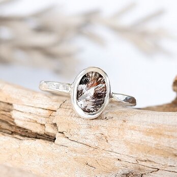 インクルージョンクォーツのリング　9.5~10号　天然石　指輪　一点物の画像