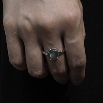 melt stone ring【labradorite】の画像