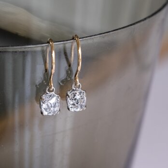 Stella Oval Diamond Earringsの画像