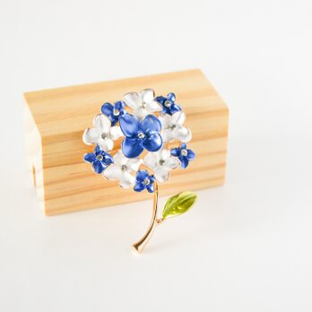 『優雅なブローチシリーズ〜紫陽花のブローチ・ブルー』の画像