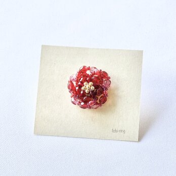 山茶花のビーズブローチ　〜姫椿〜Camellia sasanquaの画像