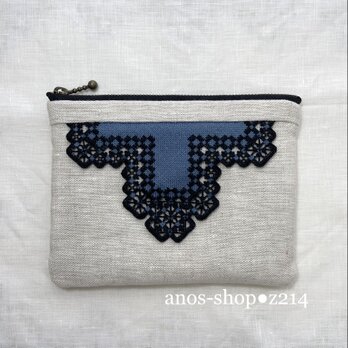 z214●16cmファスナーのハーダンガー刺繍ポーチの画像