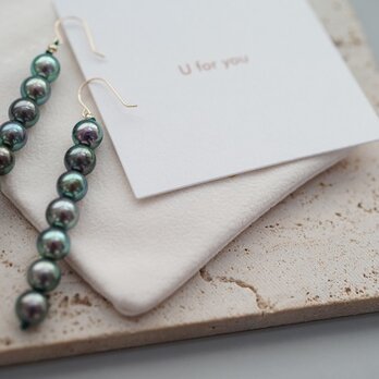 【seasons】ブラックあこやパールラインピアス