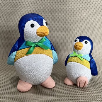 木目込人形　ペンギンの親子の画像