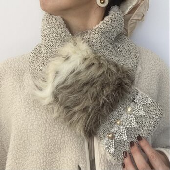 モコモコ上品マフラー＊レース&ジュエル＊ナチュラルエコファー＊ネックアクセサリー