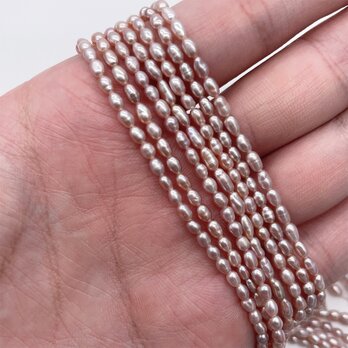 極小 バロックライス 淡水パール 連材 40cm パープル系 本真珠 3~4mm*2.5~3mmの画像