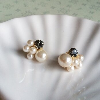 Refined　pearl ピアス　-black-の画像