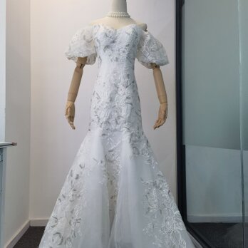 マーメイドウェディングドレス 上品花レース パフスリーブ　ロングトレーン 前撮り/花嫁/結婚式の画像
