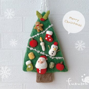 クリスマスツリーのタペストリー＊フェルトの画像