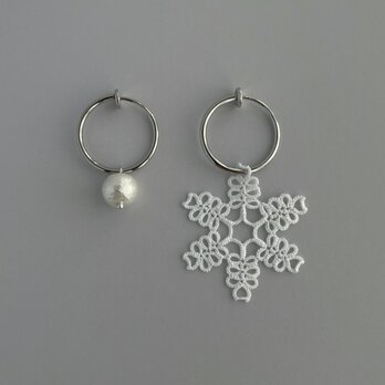 雪華図説 雪の結晶イヤリング | tatting lace SC2WHの画像