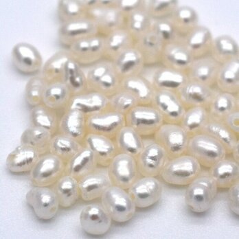 超極小 淡水ベビーパール 20粒 バロック本真珠 ホワイト系 ライス 1.5~2mm*2~3mm 小粒の画像