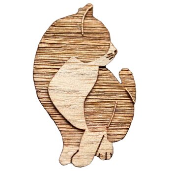 【木ｔｃｈ】クルミの木・ブローチ　koneko（コネコ）の画像
