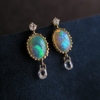 Ｋ18 Opal・Daiamond Pierceの画像