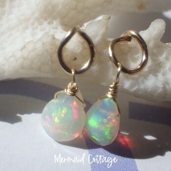 *14kgf*Ethiopian Opal Stud Earrings エチオピア産ウェロオパール14kgfスタッドピアスの画像