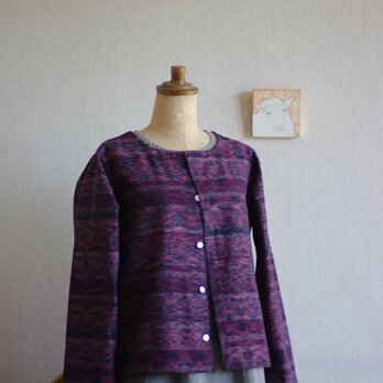 久留米絣の長袖カーディガン　赤紫色重ねの絣の画像