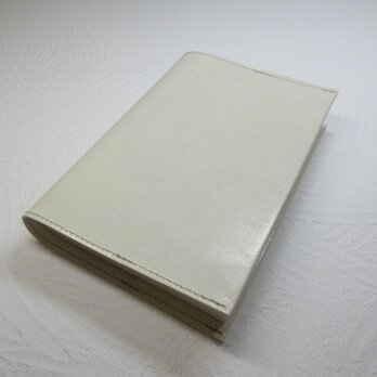 ゴートスキン・文庫本サイズ・オフホワイト・スムース・一枚革のブックカバー0489の画像