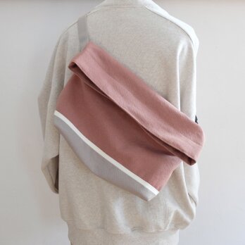 Body bag  ウスベニ×アイスグレー（柔らかな帆布）の画像