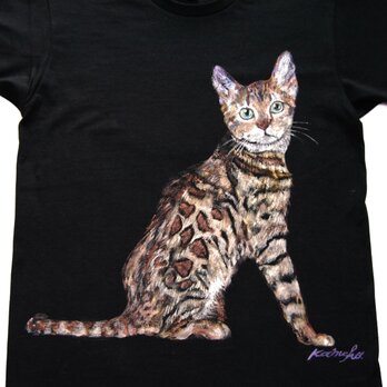 「美しいベンガル猫」Tシャツ　似顔絵 猫 ペット　お好きなポーズ・写真で♪　リアル描写　綿　名入れ　プレゼントの画像